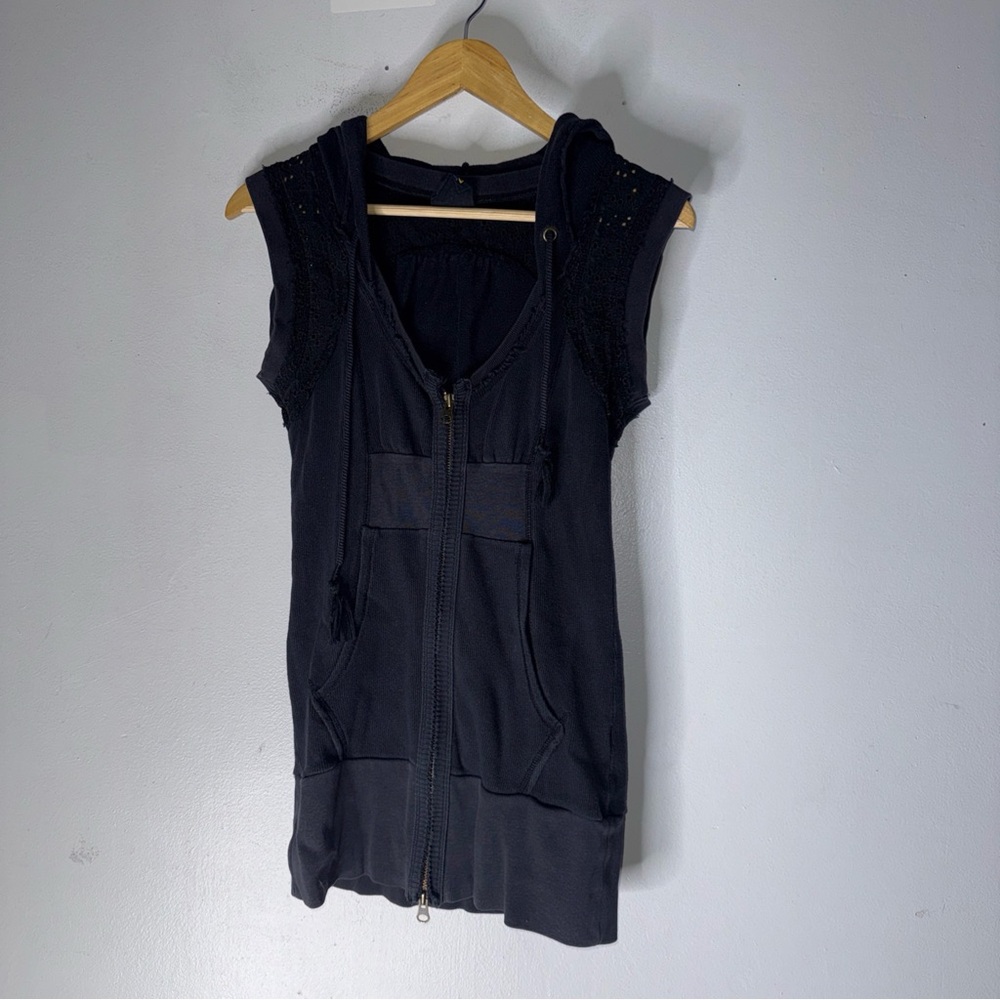 Y2K Free People Black Sleeveless Hooded Zip Jacket Top Hop Length Pockets XS